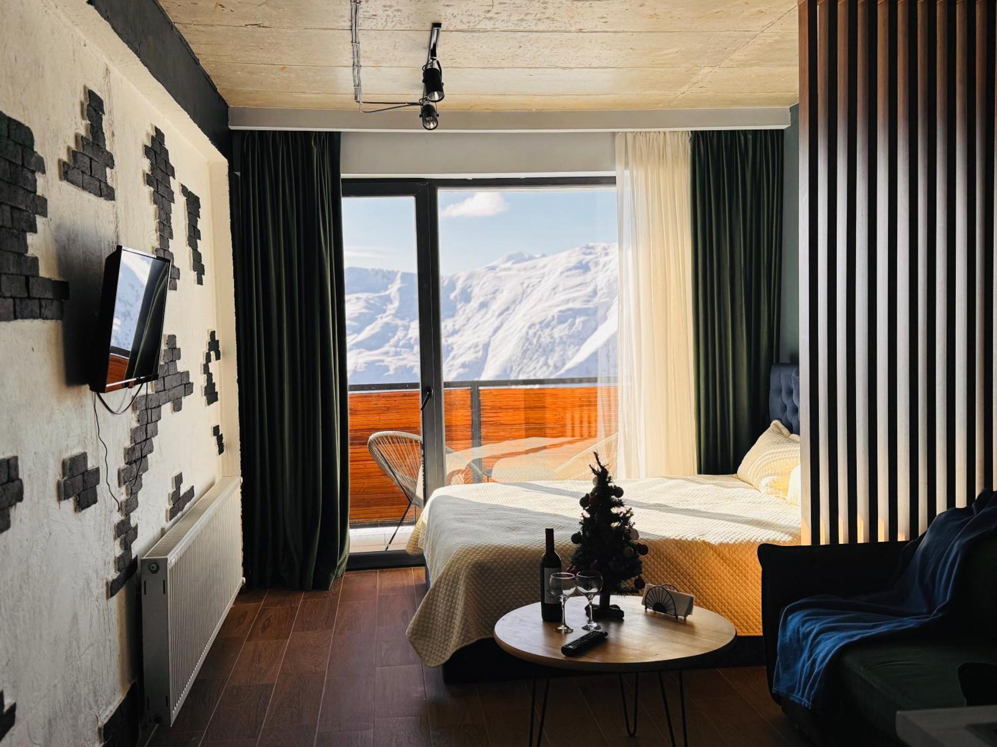 Twins Apartment Delux 2, New Gudauri Luaran gambar