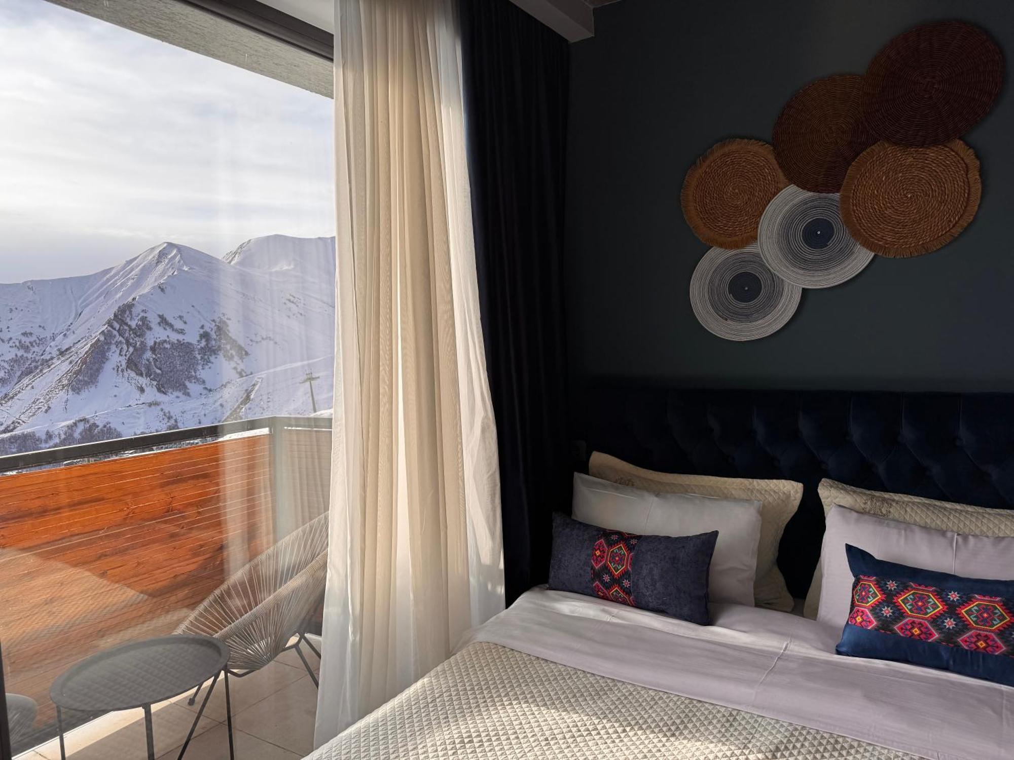 Twins Apartment Delux 2, New Gudauri Luaran gambar